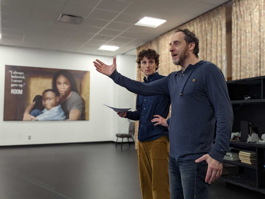 Haysam Kadri directs actor Nabil Traboulsi during a rehearsal.