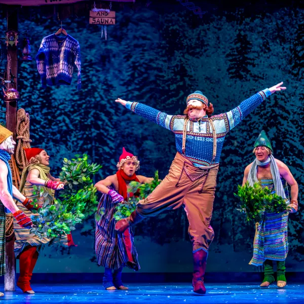 Pictured: Company Members in Disney’s Frozen. Director – Rachel Peake. Musical Director – Alexandra Kane. Choreographer – Ainsley Hillyard. Music Supervisor – Steven Greenfield. Set & Costume Designer – Cory Sincennes. Projection Designer – Amelia Scott. Lighting Designer – Jareth Li. Sound Designer – Owen Hutchinson. Stage Manager – Kelly Luft. Photography by Dahlia Katz. 